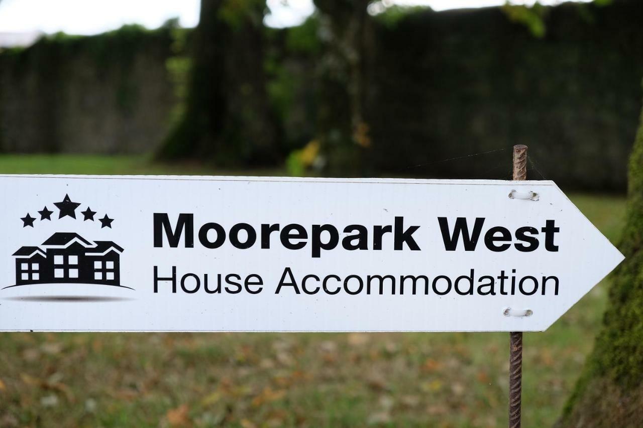 Moorepark West House 弗莫伊 外观 照片